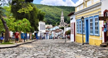 Pirenópolis e Alto Paraíso de Goiás podem ganhar voos comerciais direto